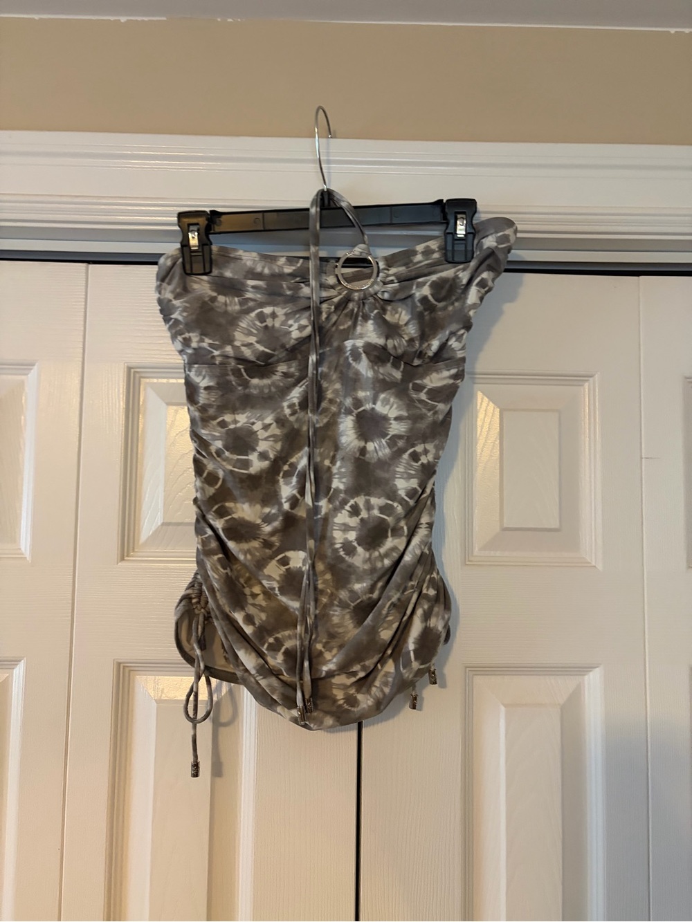 Michael Kors Beige and Gray Lined swimsuit Top